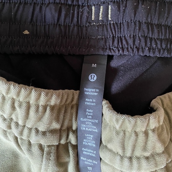 Lululemon Utilitech Classic-Fit Pull-On Pant Medium - Picture 6 of 7